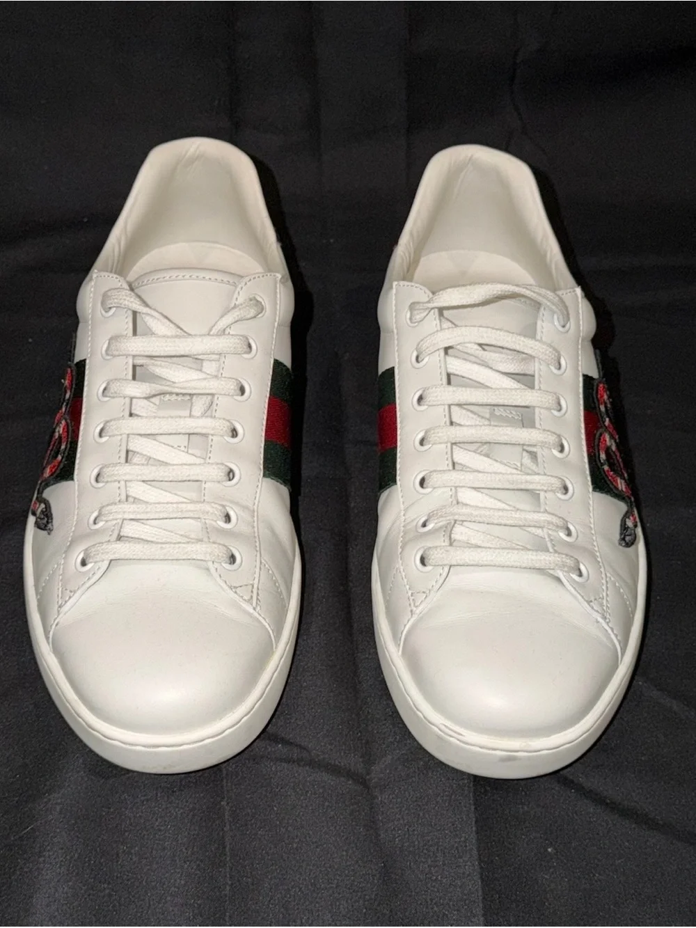 Authentic Men’s Gucci White Leather Low-Top Sneakers with Green & Red Stripe